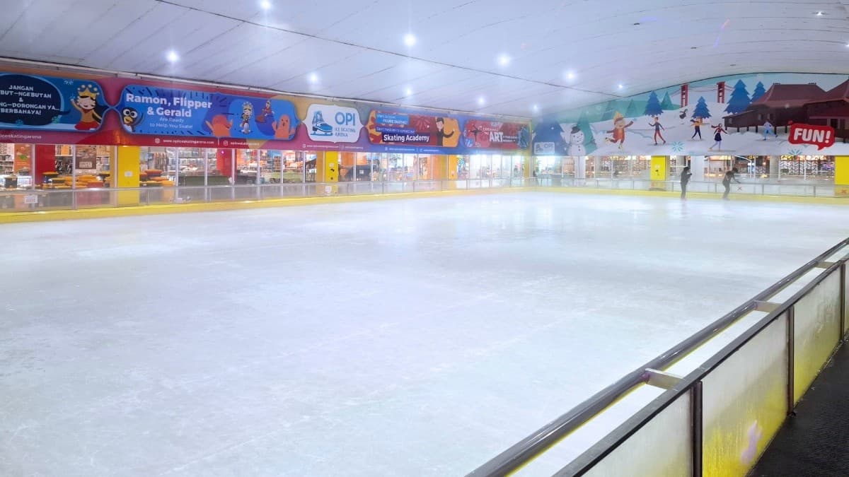 Image OPI Ice Skating Arena Palembang 1